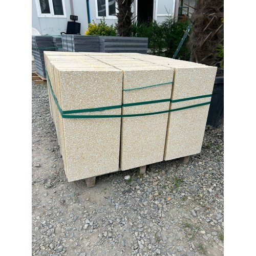 TERRAZO KAROLAR 40*40 