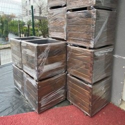 Ahşap Küp Saksı 50*50*50 Cm